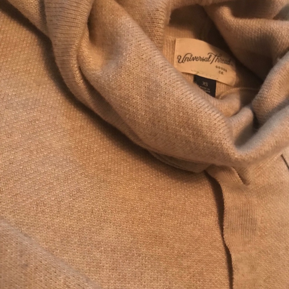 Target sweater - Picture 4 of 4